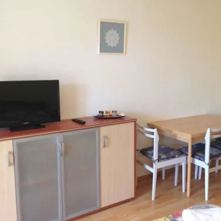 In - Istrien 52000 *