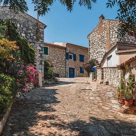 In - Istrien 52000 Apartment Porec